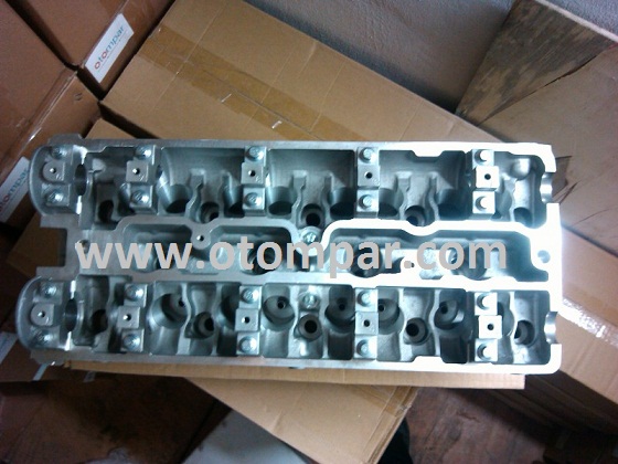 Opel Astra 2000 Silindir Kapak