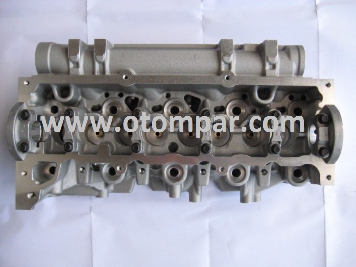 Renault Kangoo 1.5 DCI K9K Silindir Kapak